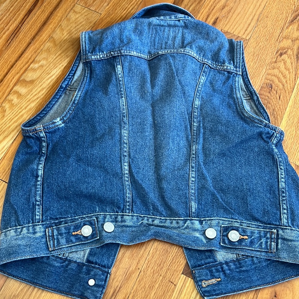 Levi’s jeans vest - Picture 8 of 8